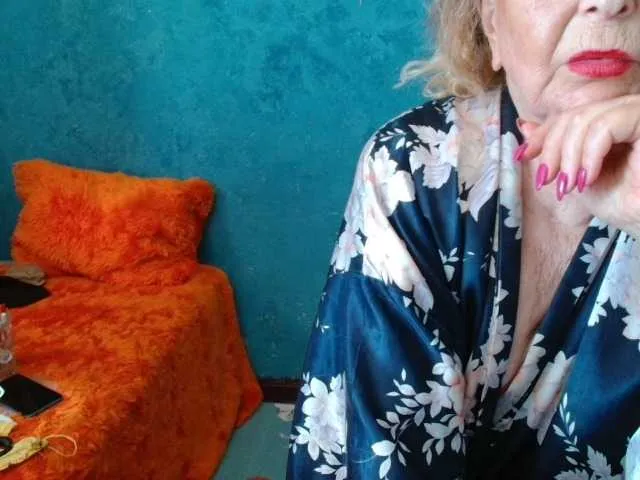 Live sex webcam photo for milo4ka77 #291751796