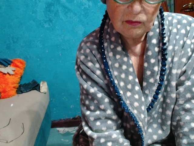 Live sex webcam photo for milo4ka77 #292434379