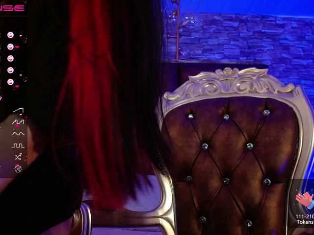 Live sex webcam photo for milygh #273571810