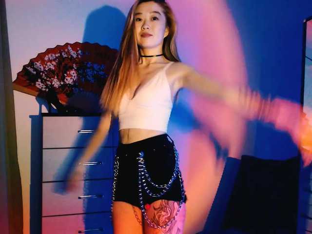 Live sex webcam photo for mimi-cat #272346277