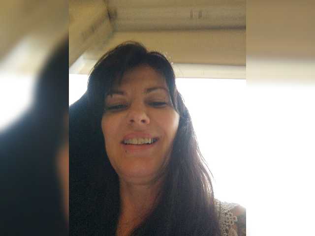 Live sex webcam photo for mindy3 #274434260