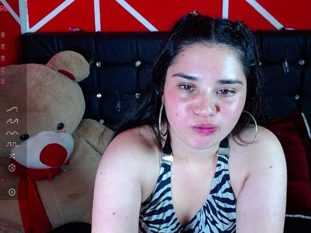 Live sex webcam photo for minntviolet #276798329