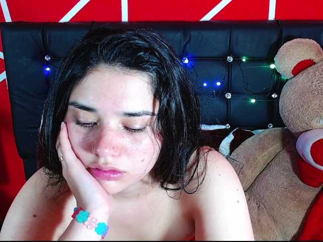 Live sex webcam photo for minntviolet #276964802