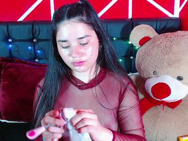 Live sex webcam photo for minntviolet #277017814