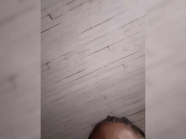 Live sex webcam photo for miora3 #291917833