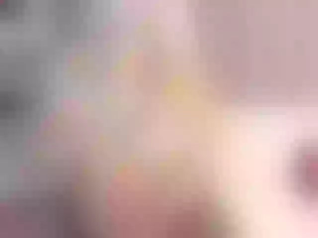 Live sex webcam photo for miranda-robinson #291456577