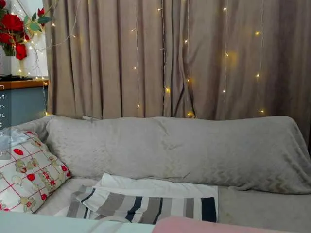 Live sex webcam photo for miranda-robinson #291623036