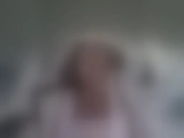 Live sex webcam photo for miranda-robinson #292335607