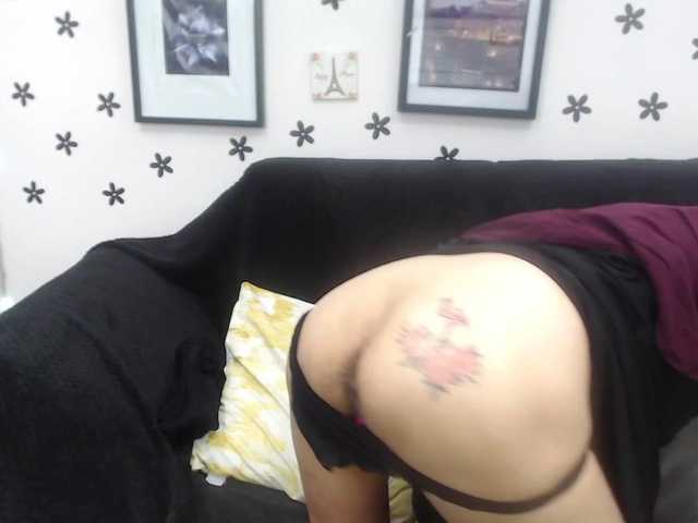 Live sex webcam photo for miranda-spark #272783606