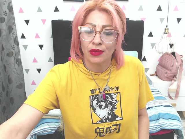 Live sex webcam photo for miranda-spark #273856598