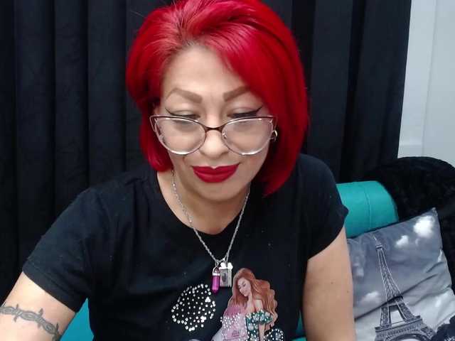 Live sex webcam photo for miranda-spark #274049649