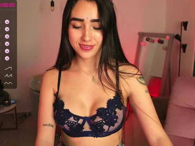 Live sex webcam photo for mirandagremor #273976626