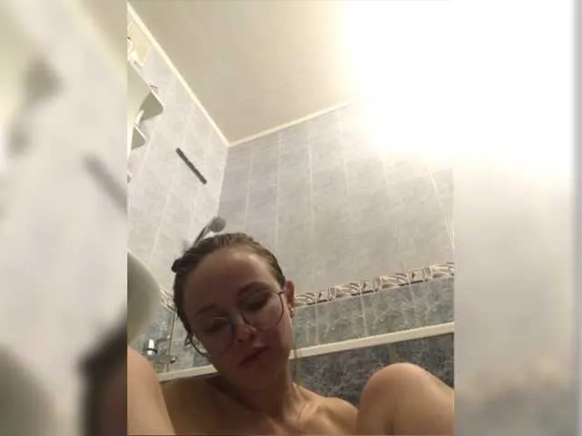 Live sex webcam photo for mironachka #277513051