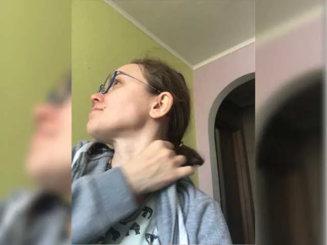 Live sex webcam photo for mironachka #277619210