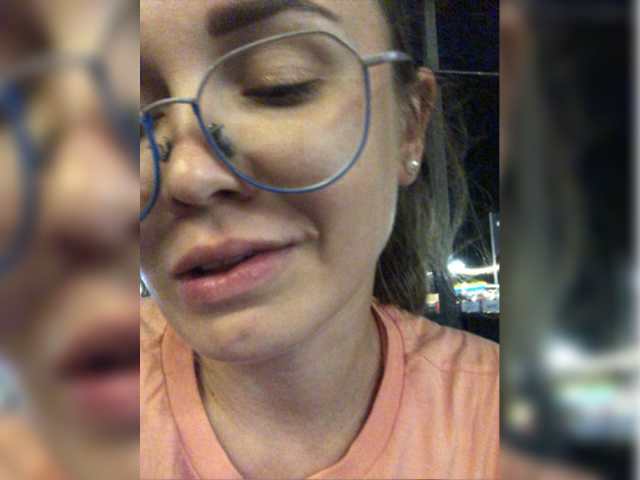 Live sex webcam photo for mironachka #278149017