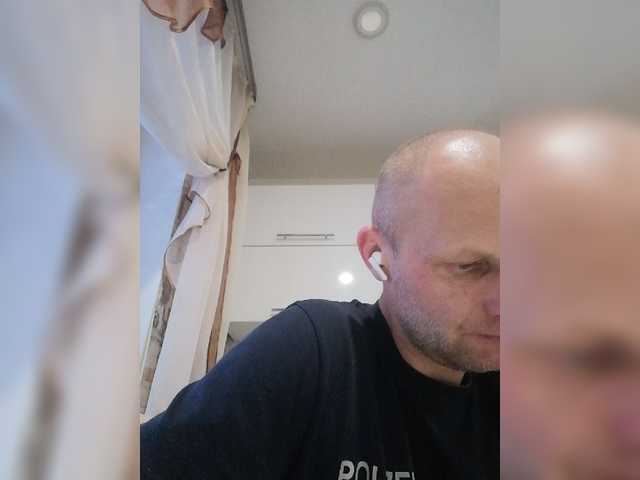 Live sex webcam photo for mishania38 #276849474