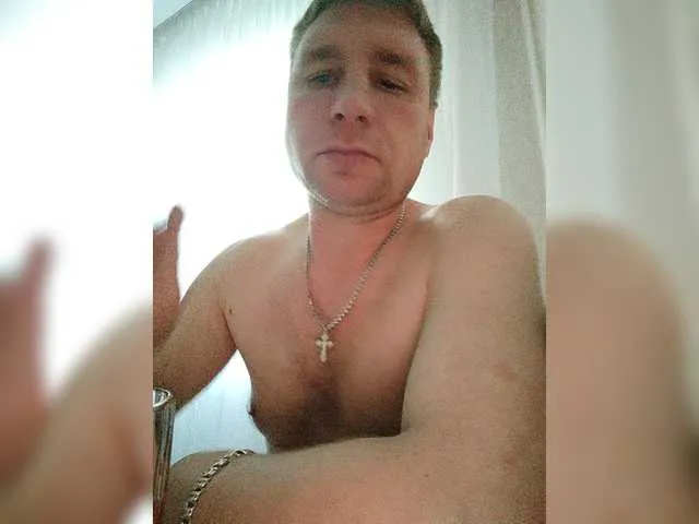 Live sex webcam photo for mishka-1912 #274150848