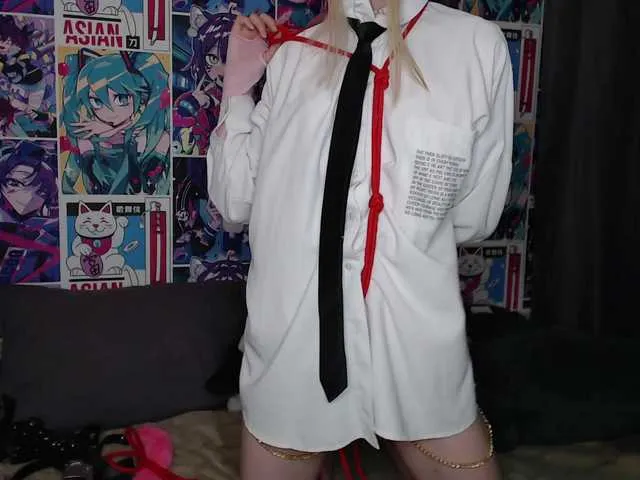 Live sex webcam photo for miso #277660213