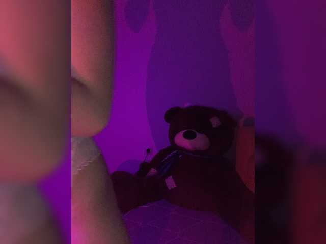 Live sex webcam photo for mispopi #274045065