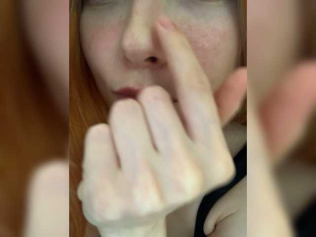 Live sex webcam photo for mispopi #275724568