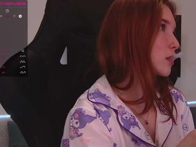 Live sex webcam photo for mispopi #276306944