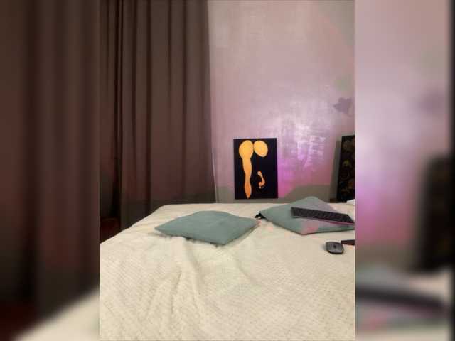 Live sex webcam photo for mispopi #276721844