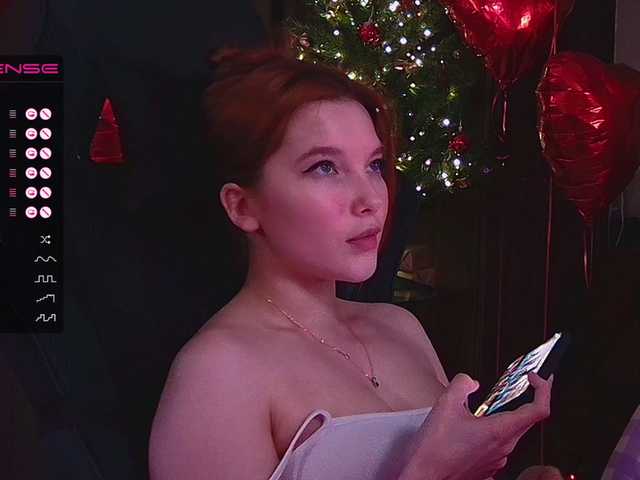 Live sex webcam photo for mispopi #277339167