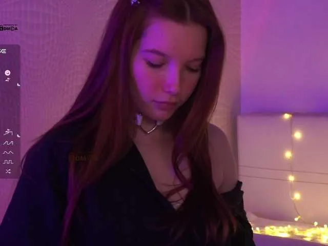 Live sex webcam photo for mispopi #290172471