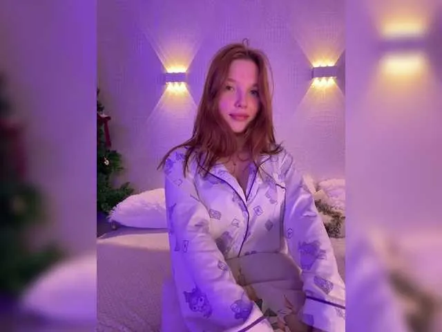 Live sex webcam photo for mispopi #290384751