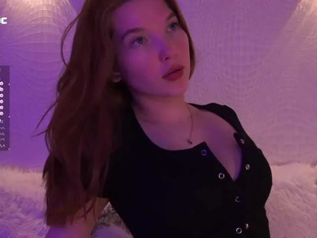 Live sex webcam photo for mispopi #290396078