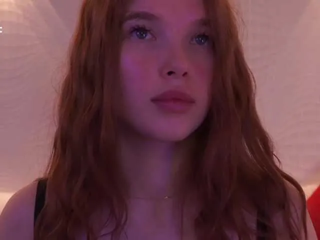 Live sex webcam photo for mispopi #290512117