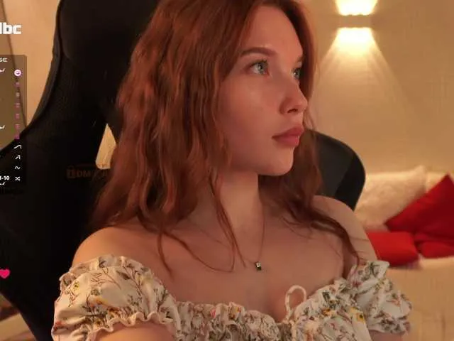 Live sex webcam photo for mispopi #290681290