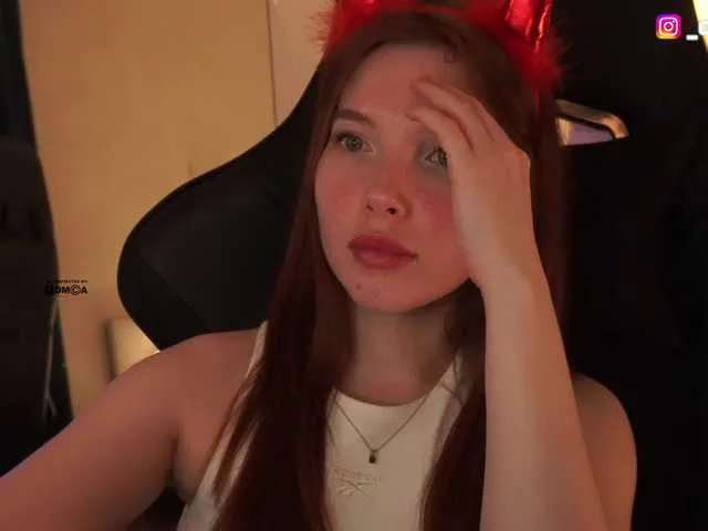 Live sex webcam photo for mispopi #290880550