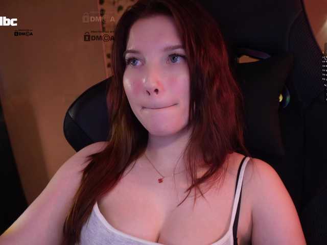 Live sex webcam photo for mispopi #291410206