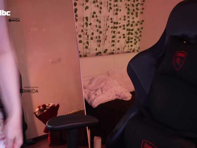 Live sex webcam photo for mispopi #291434787