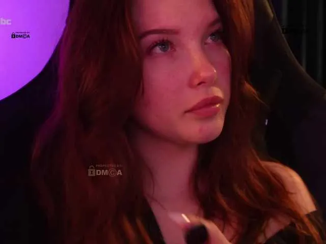 Live sex webcam photo for mispopi #291687380