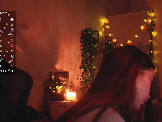 Live sex webcam photo for mispopi #292111796