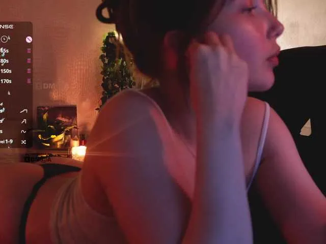 Live sex webcam photo for mispopi #292132875