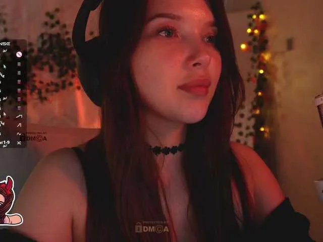 Live sex webcam photo for mispopi #292265896