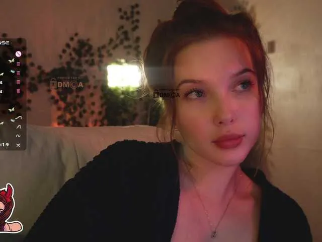 Live sex webcam photo for mispopi #292345124