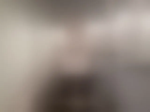 Live sex webcam photo for miss-1m #293549119