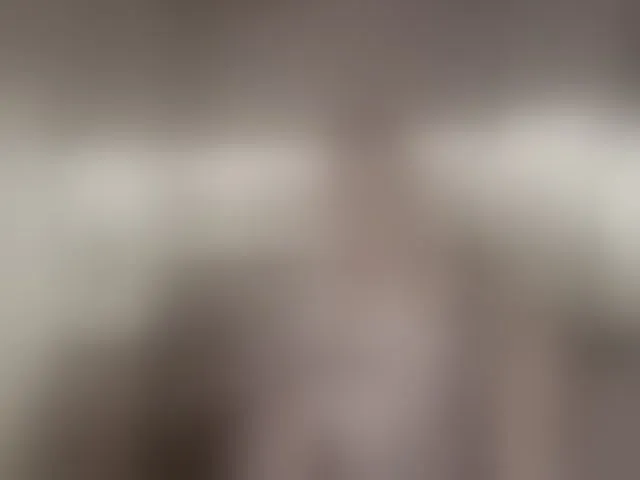 Live sex webcam photo for miss-1m #293724071