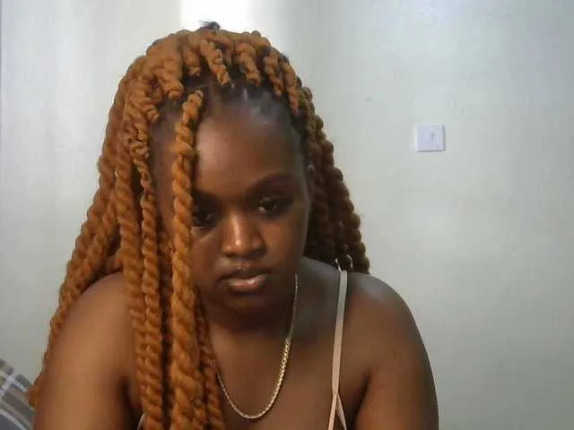 Live sex webcam photo for miss-caramel #291090198