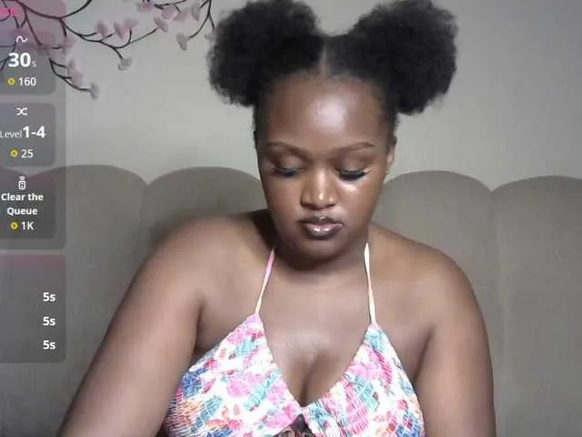 Live sex webcam photo for miss-caramel #293905619