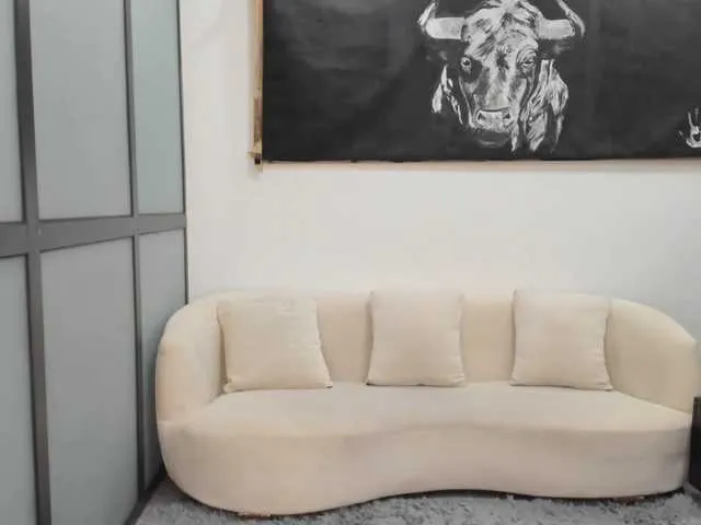 Live sex webcam photo for miss-cathy #291567258