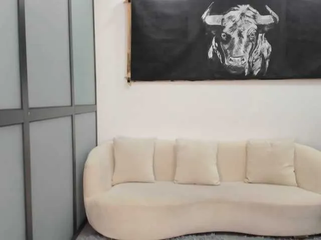 Live sex webcam photo for miss-cathy #291570913