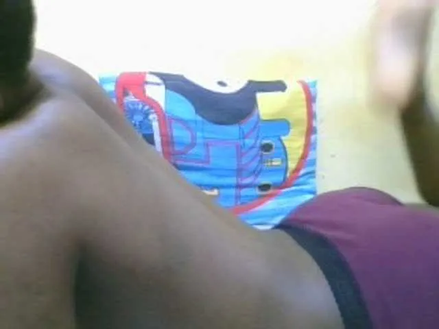 Live sex webcam photo for miss-resia #277757724
