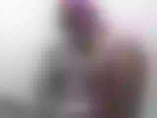 Live sex webcam photo for miss-resia #290628223