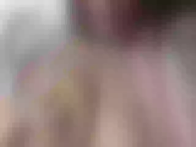 Live sex webcam photo for miss-s #276899653
