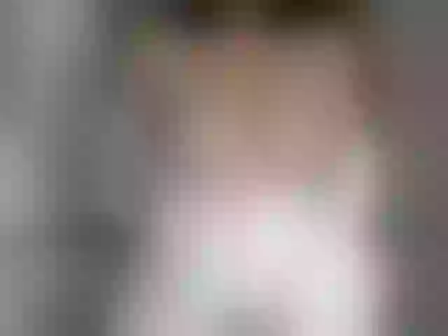 Live sex webcam photo for miss-s #290282804